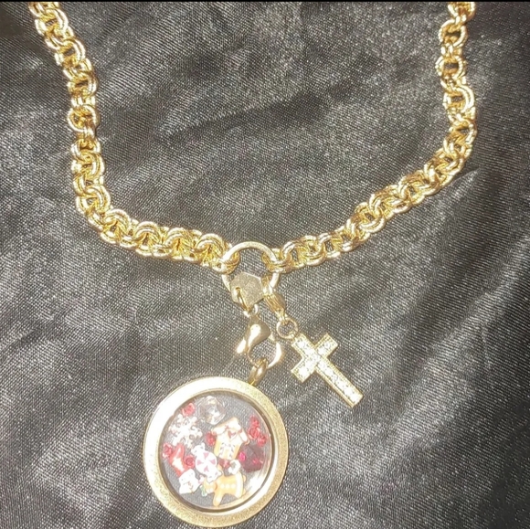 New Origami Owl limited ed. Christmas set + necklace & keychain included also! - Picture 5 of 5